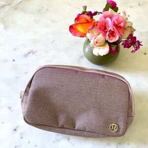 Lululemon Everywhere Belt Bag 1L Glitter Pink Champagne/Muse/Gold
